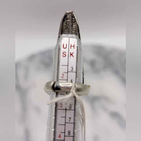 Spike Striped Crystal Finger Nail Ring - Picture 4 of 6